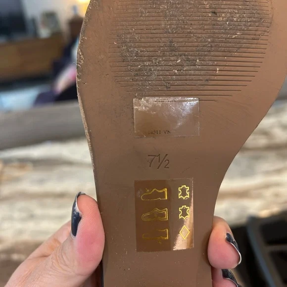 Madewell Black Minimalist Sandals, size 7.5, some wear but GUC - Picture 9 of 9